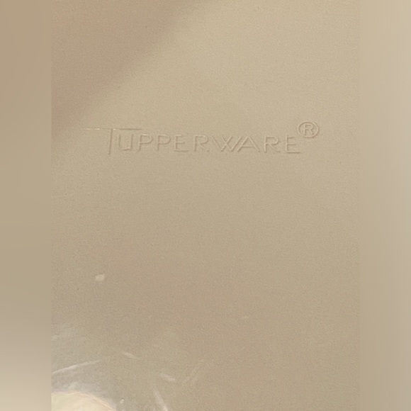 Tupperware Cake Taker with Handle 3pieces Almond Vintage - Picture 4 of 10